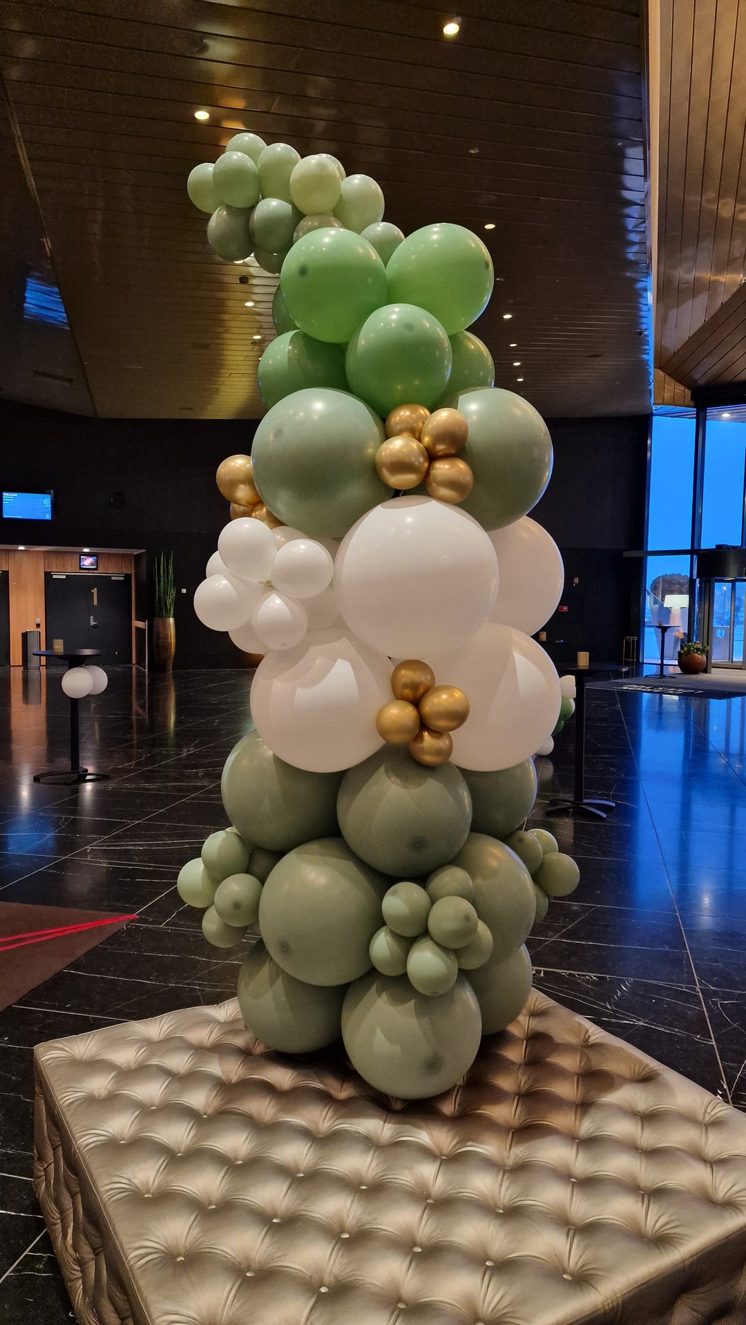 Organisk Ballongsøyle- Astrid