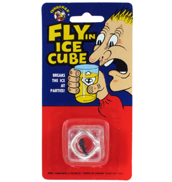 Isbit med flue