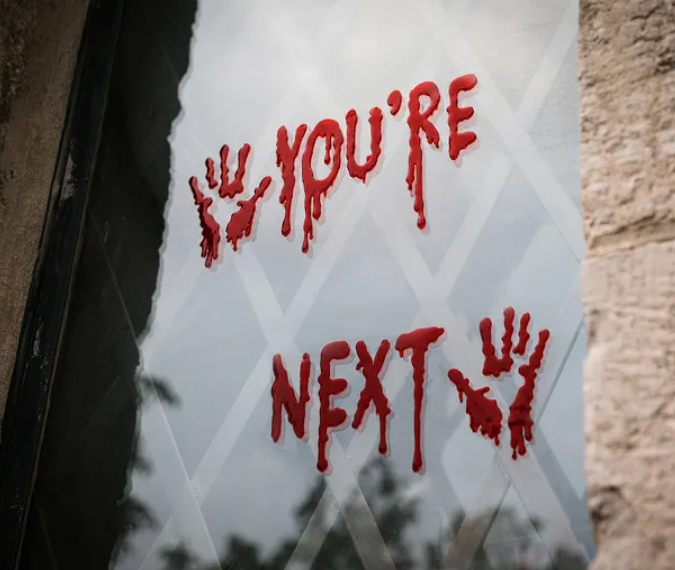 Vindusklistremerke - You're next
