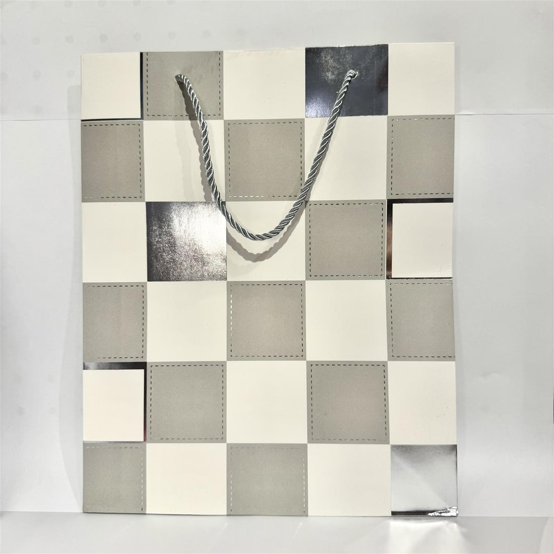Gavepose 32x26x10 cm - Kvadrater